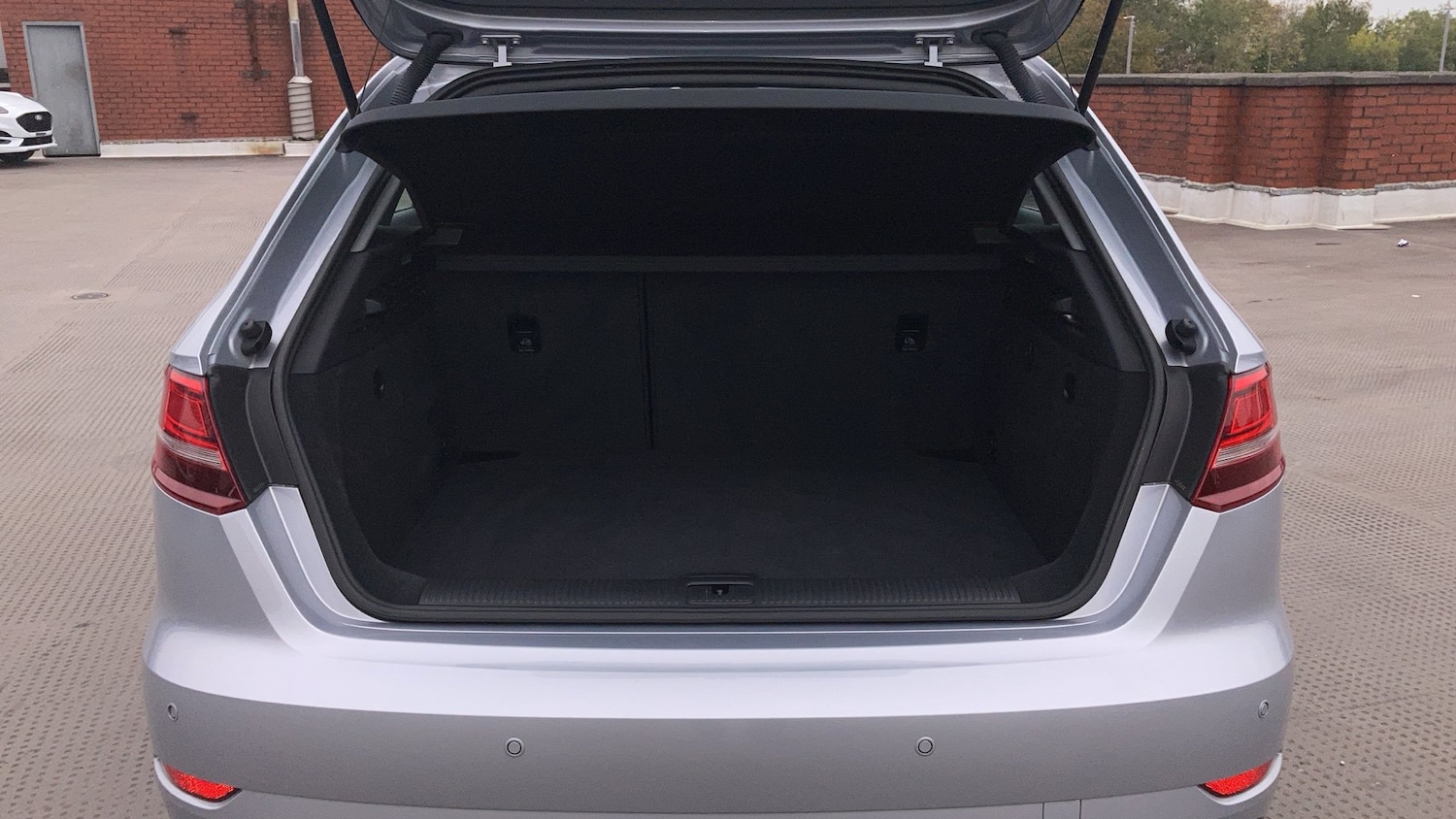 Used Audi A3 2017 for sale - 76449546: Photo 30