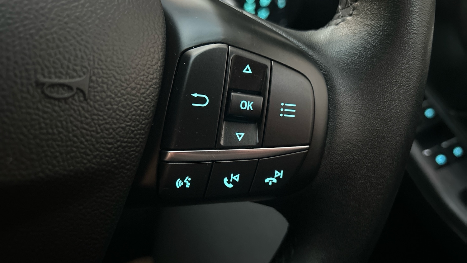 Used Ford Kuga 2022 for sale - 76439756: Photo 33