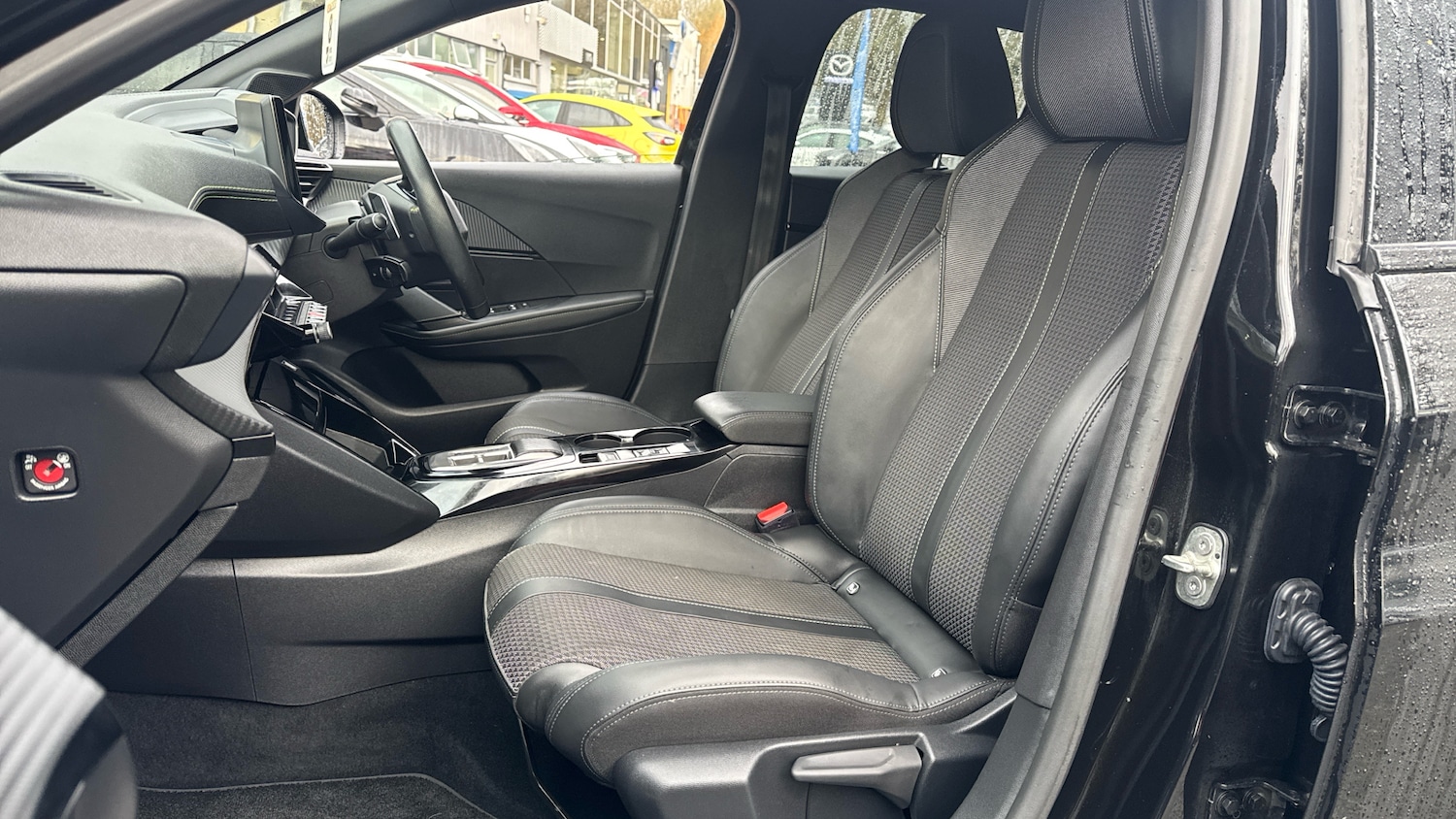 Used Peugeot 208 2023 for sale - 77167943: Photo 25