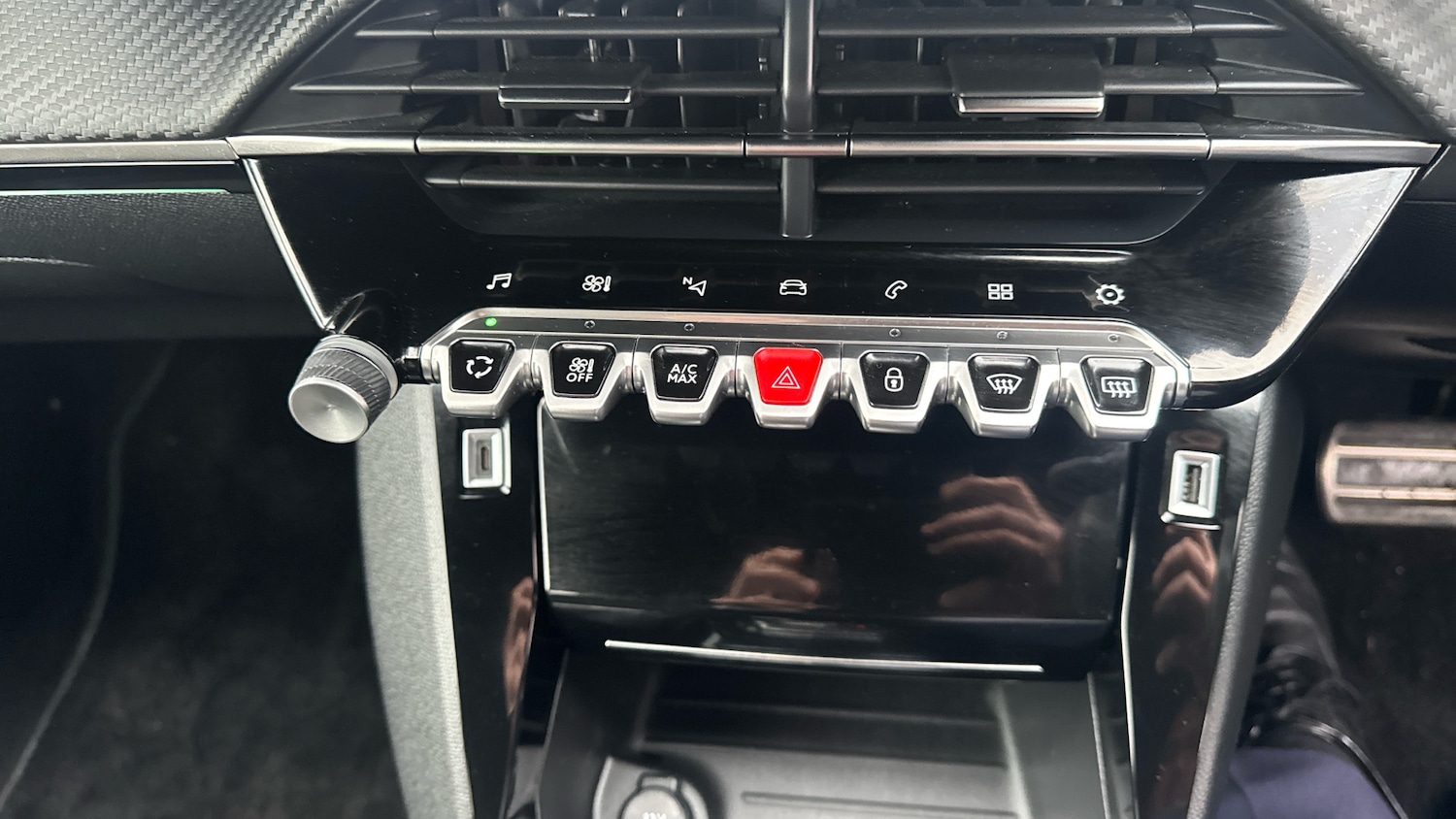 Used Peugeot 208 2023 for sale - 77167943: Photo 40