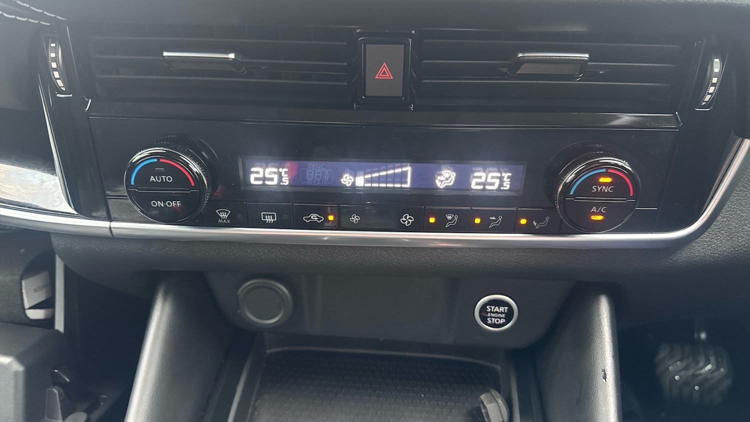 Used Nissan Qashqai 2022 for sale - 76956984: Photo 42