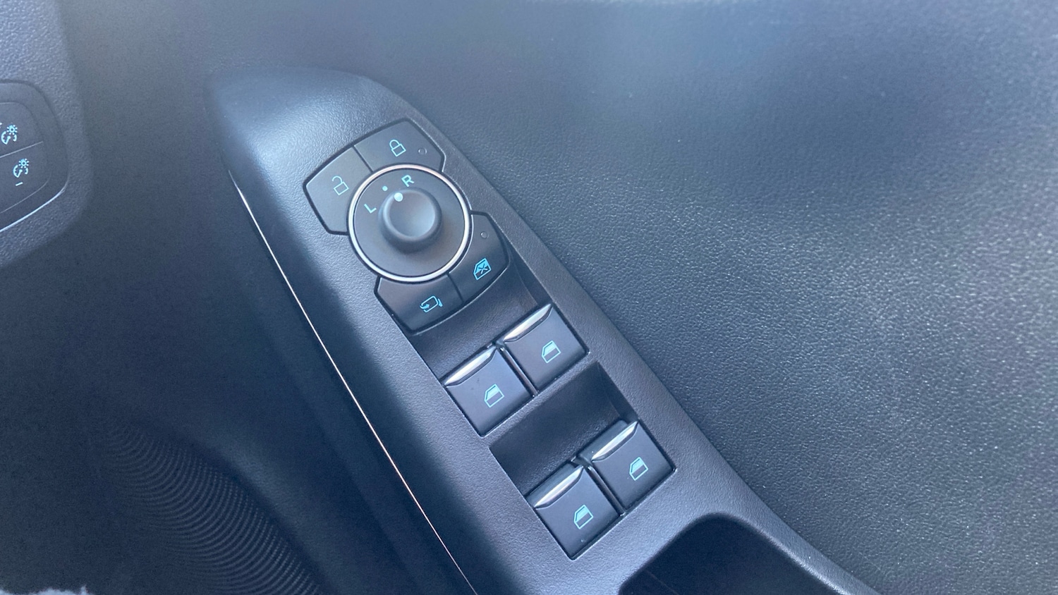 Used Ford Puma 2023 for sale - 76903838: Photo 38