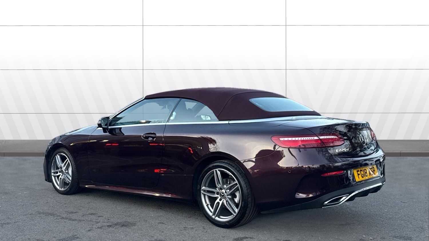 Used Mercedes-Benz E Class 2018 for sale - 76662923: Photo 2