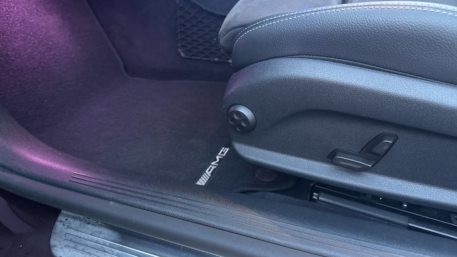 Used Mercedes-Benz E Class 2018 for sale - 76662923: Photo 36