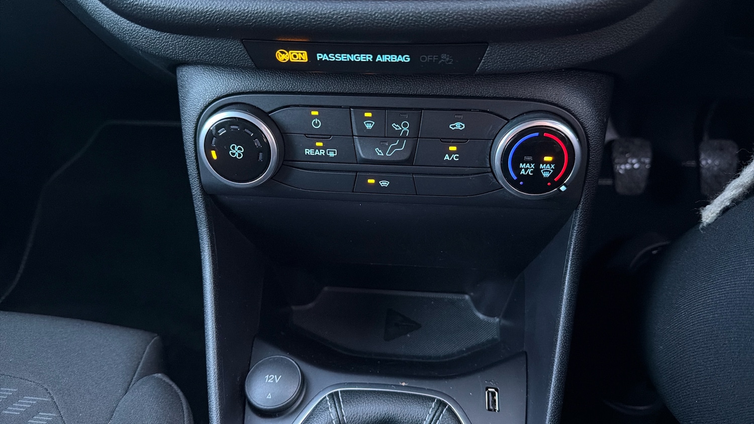 Used Ford Fiesta 2022 for sale - 77019132: Photo 30