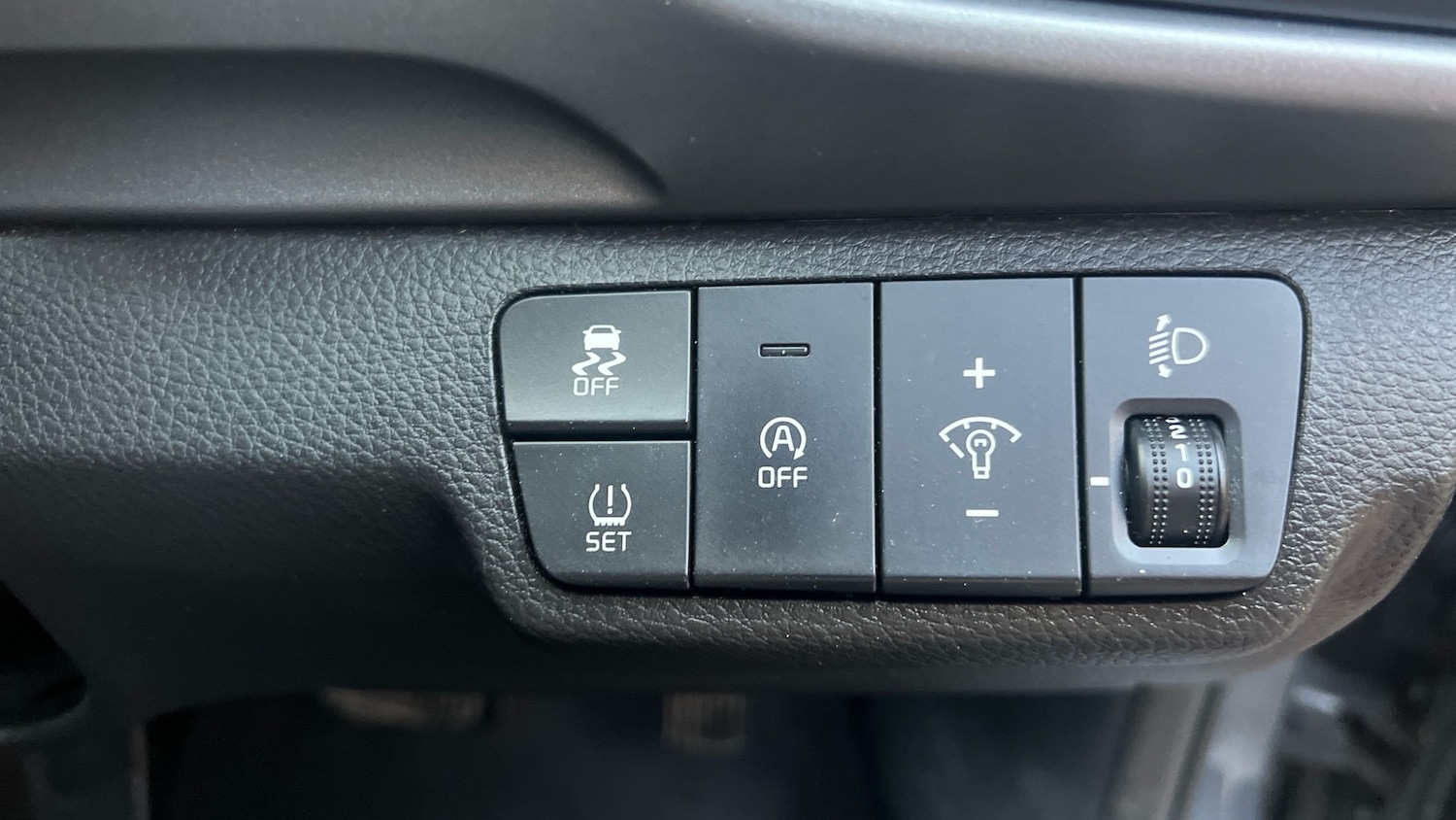 Used Kia Stonic 2022 for sale - 77189109: Photo 22