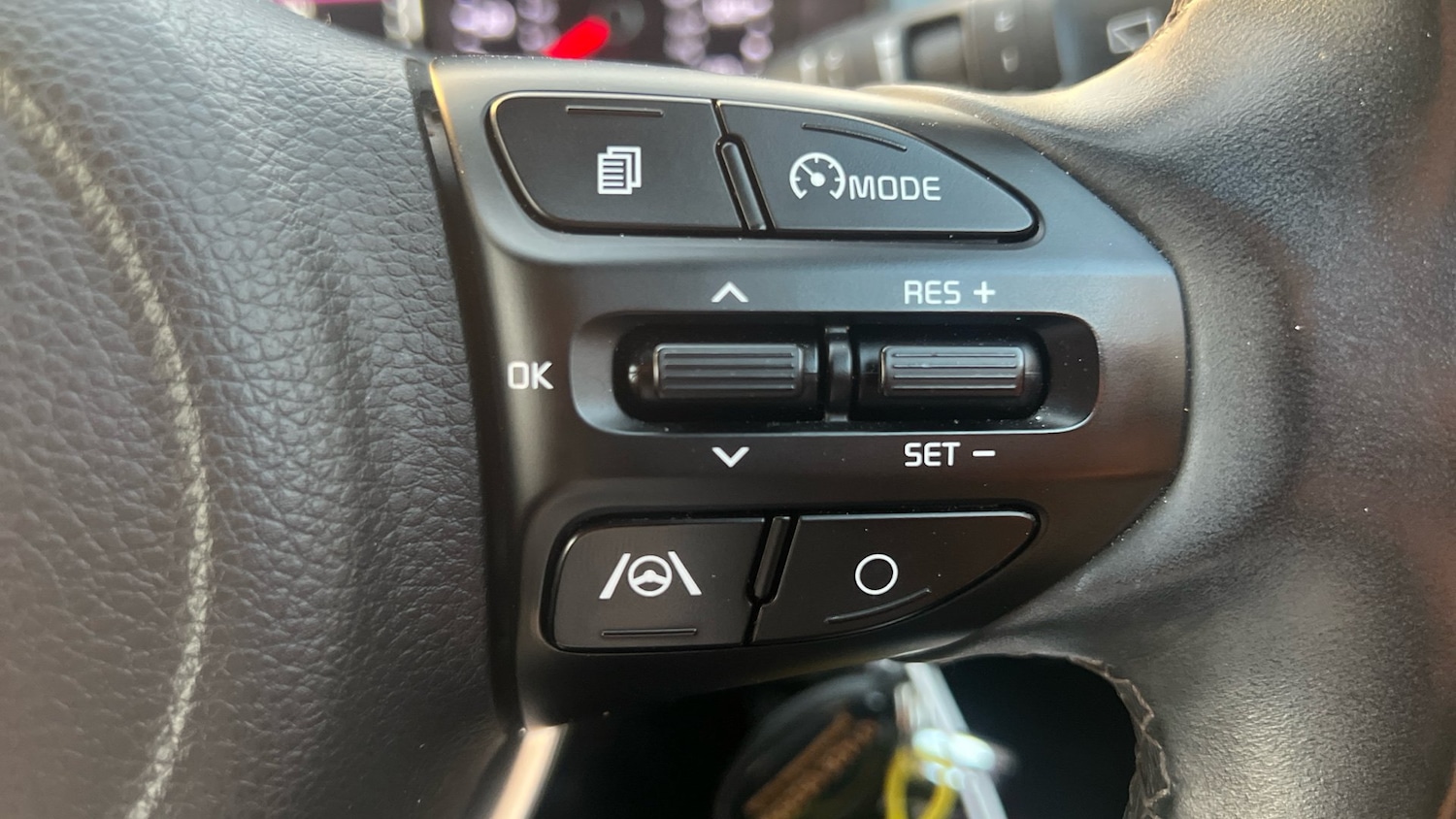 Used Kia Stonic 2022 for sale - 77189109: Photo 28