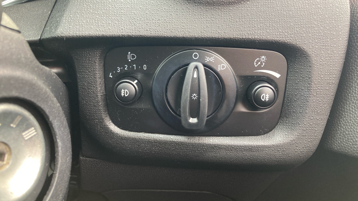 Used Ford Fiesta 2016 for sale - 77589727: Photo 41