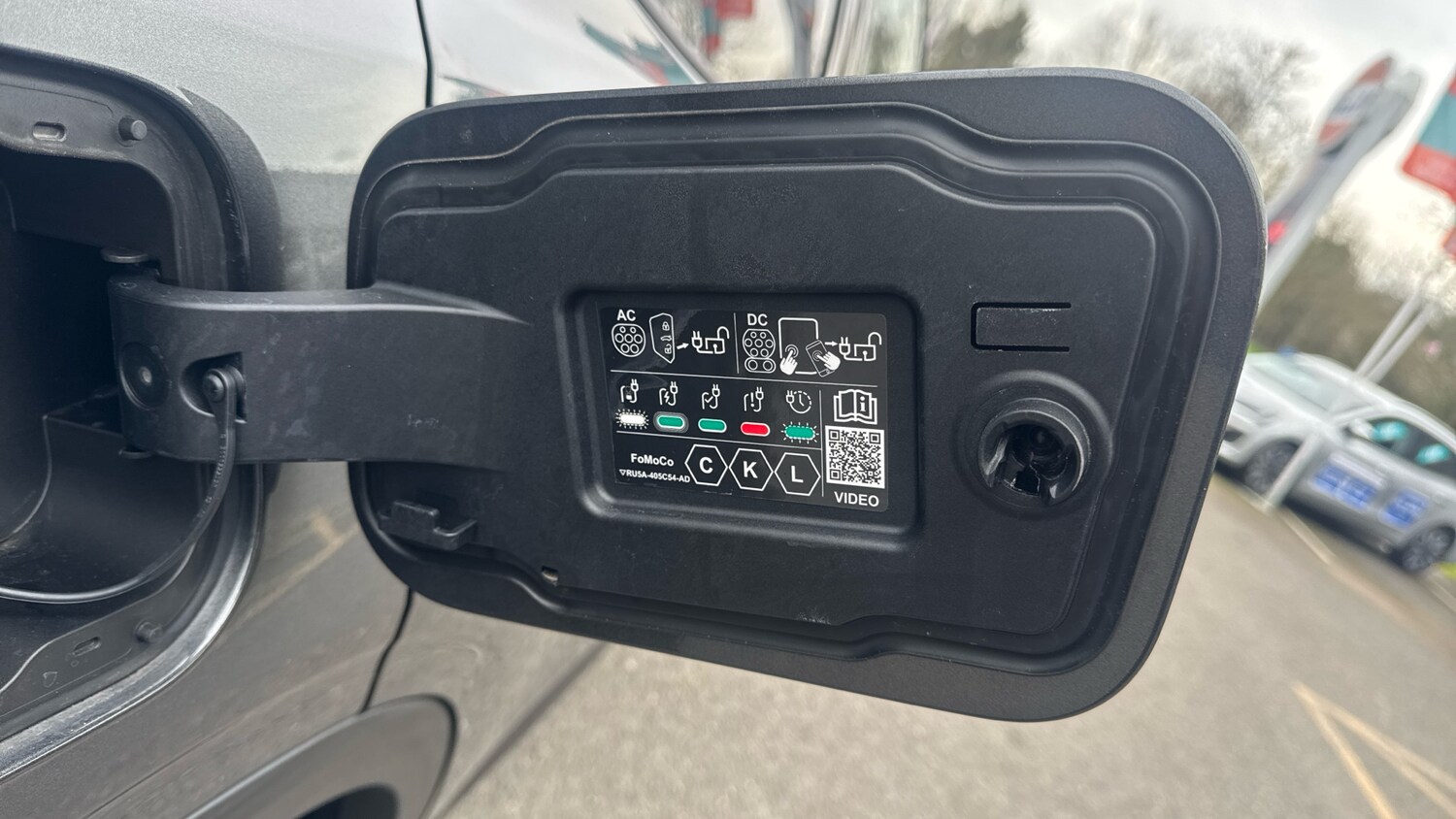 Used Ford Explorer 2025 for sale - 77997496: Photo 34