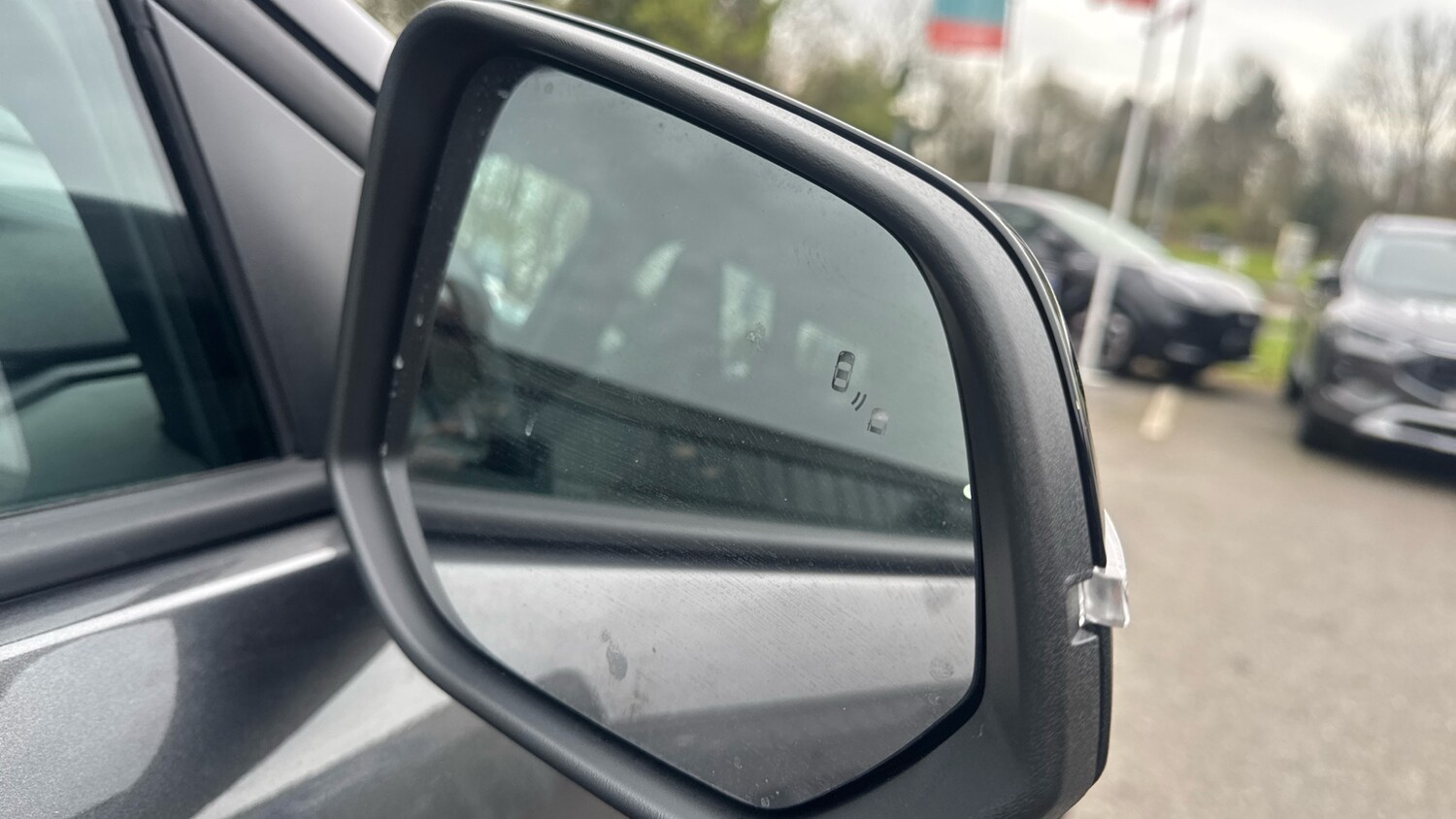 Used Ford Explorer 2025 for sale - 77997496: Photo 40