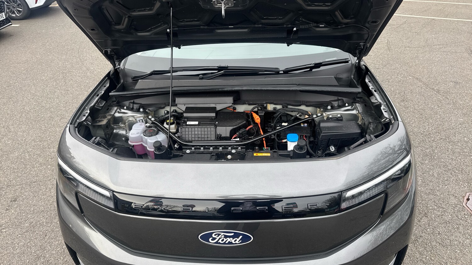 Used Ford Explorer 2025 for sale - 77997496: Photo 8