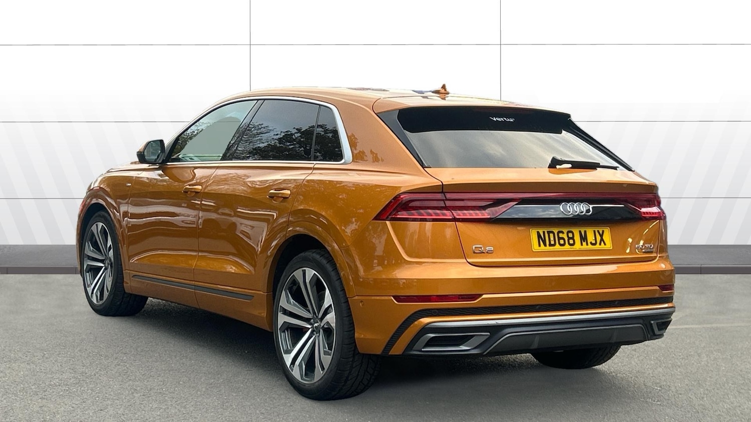 Used Audi Q8 2019 for sale - 76393432: Photo 2