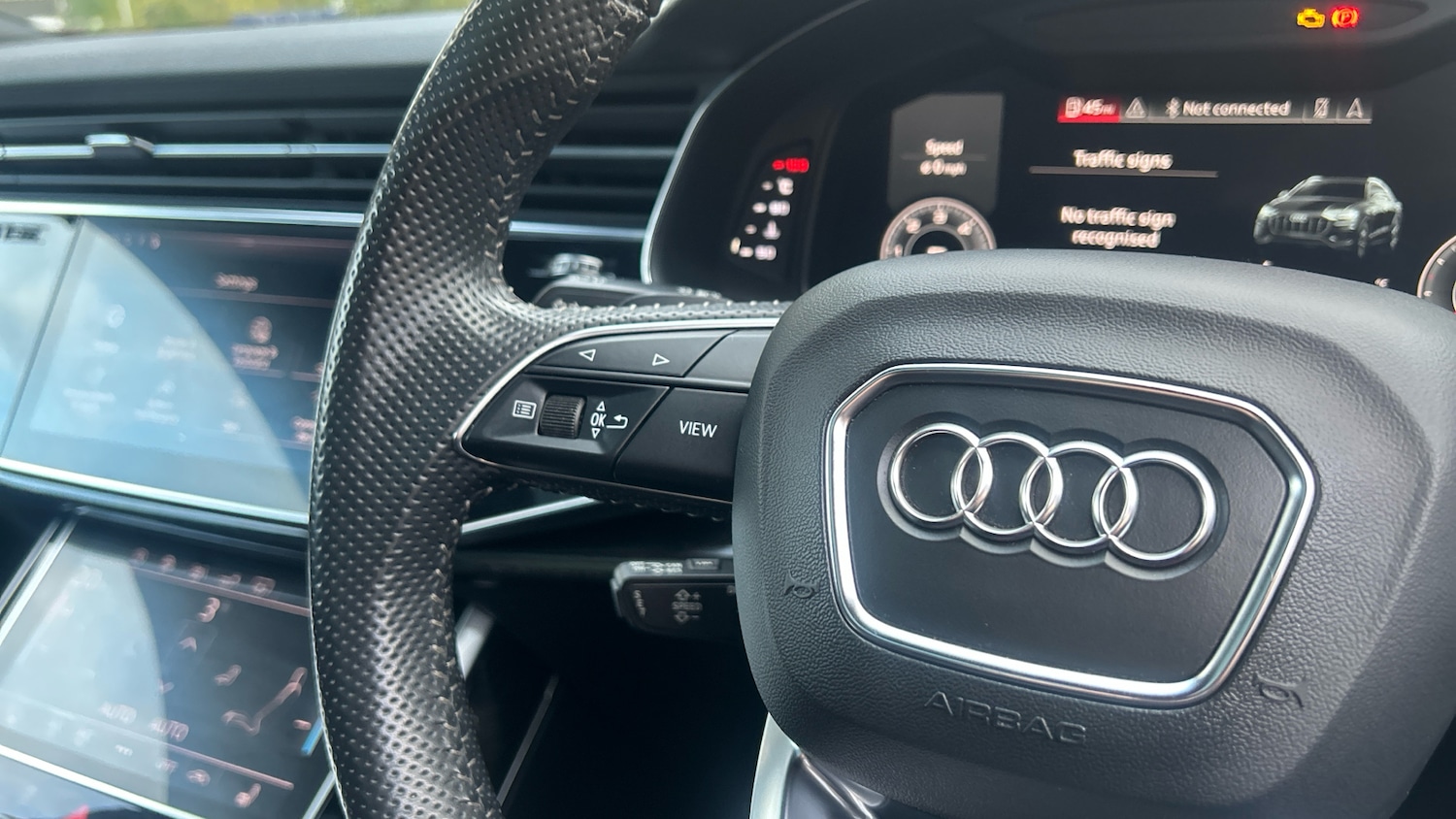 Used Audi Q8 2019 for sale - 76393432: Photo 32