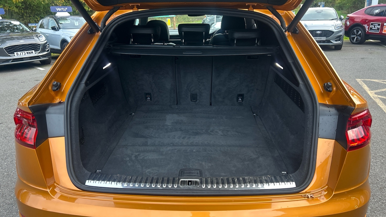 Used Audi Q8 2019 for sale - 76393432: Photo 4