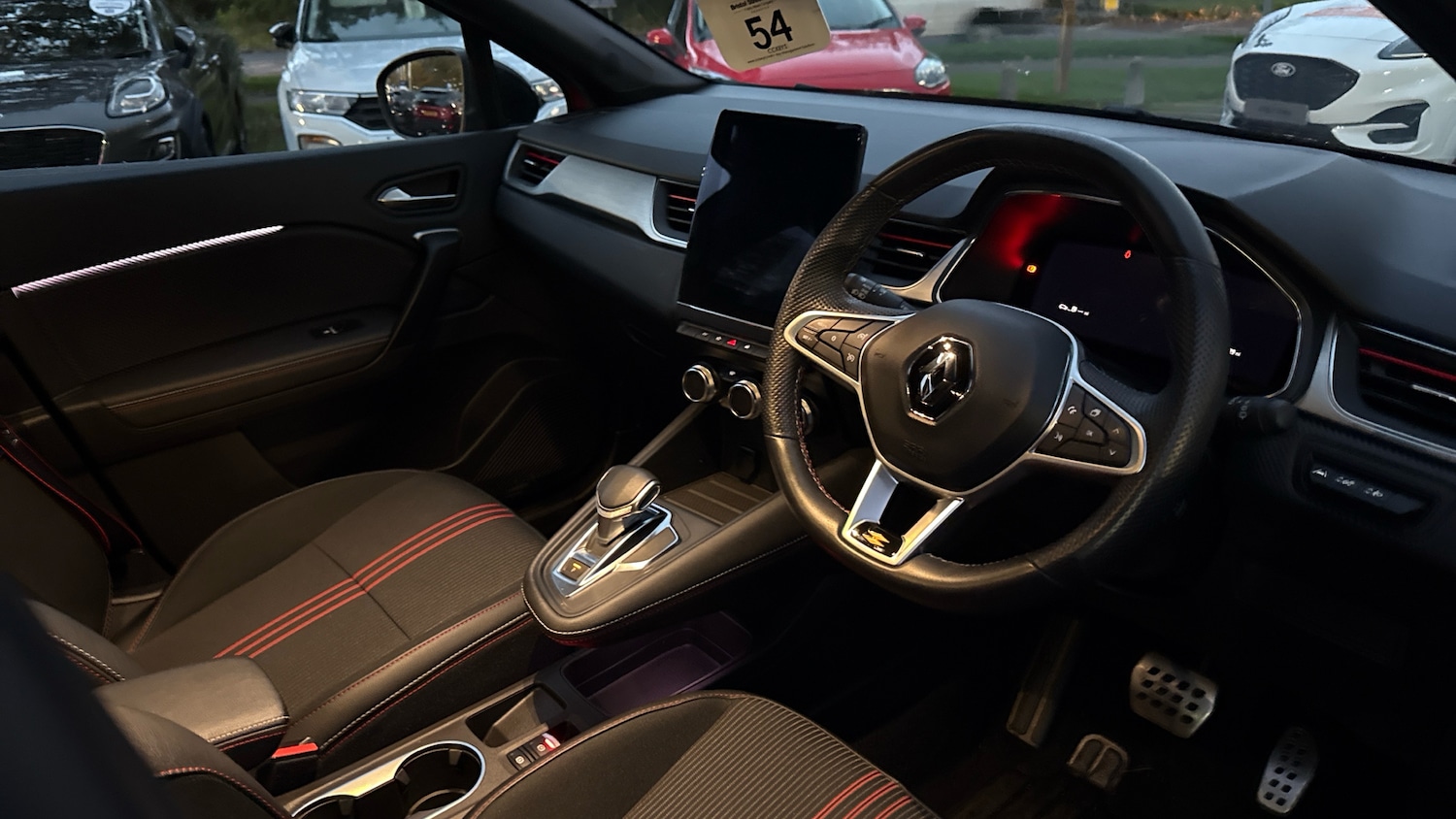 Used Renault Captur 2022 for sale - 76444474: Photo 11