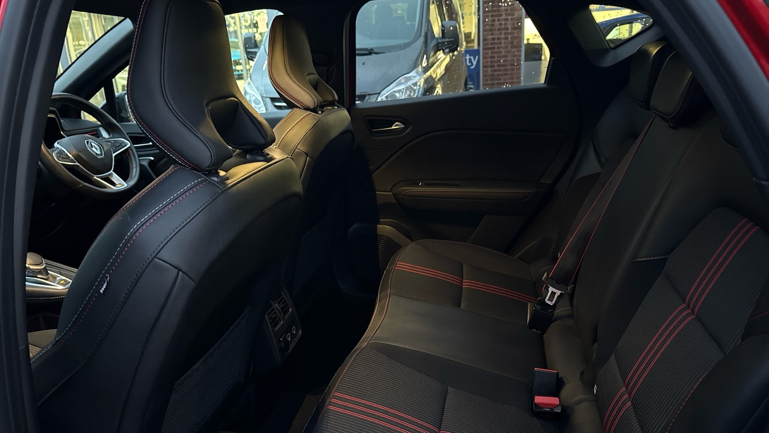 Used Renault Captur 2022 for sale - 76444474: Photo 16