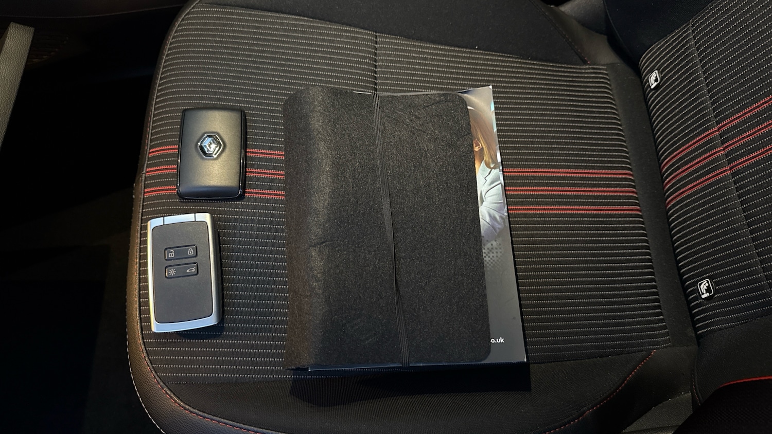 Used Renault Captur 2022 for sale - 76444474: Photo 19