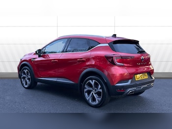 Used Renault Captur 2022 for sale - 76444474: Photo