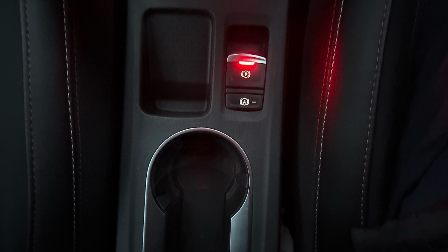 Used Renault Captur 2022 for sale - 76444474: Photo 41