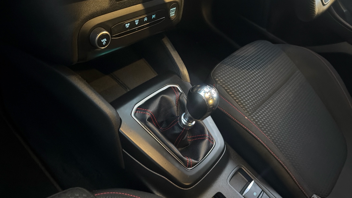 Used Ford Focus 2023 for sale - 76831544: Photo 13