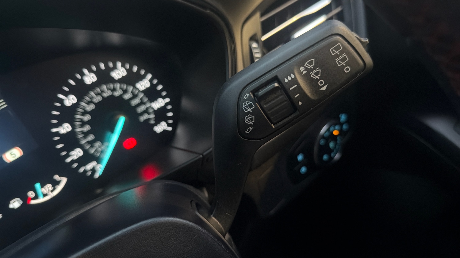 Used Ford Focus 2023 for sale - 76831544: Photo 25