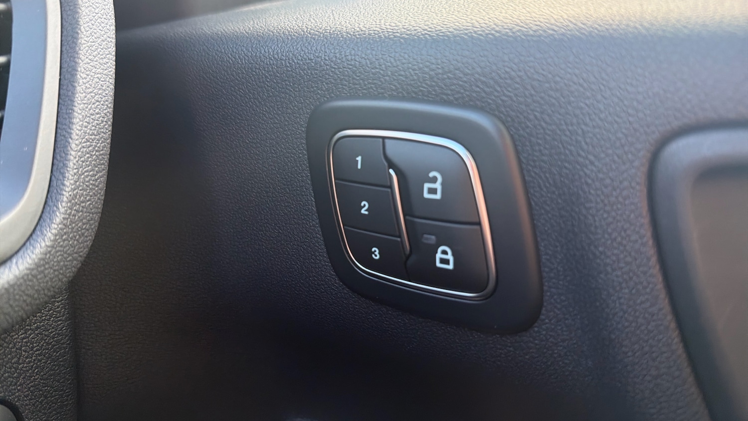 Used Ford Kuga 2025 for sale - 76649965: Photo 22