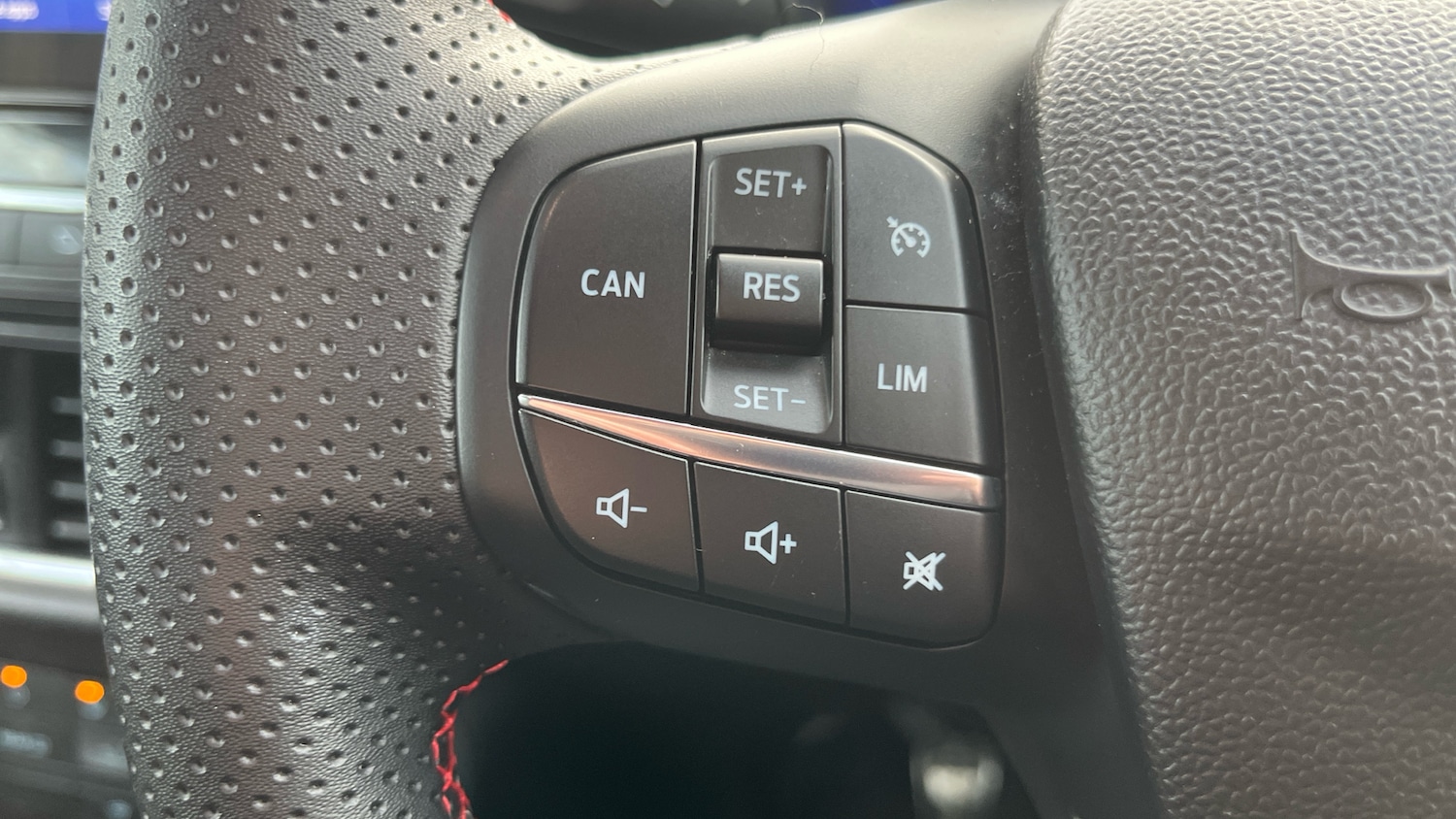 Used Ford Puma 2020 for sale - 76877344: Photo 24