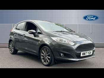 2017 (17) - 1.0 EcoBoost Titanium 5dr Petrol Hatchback