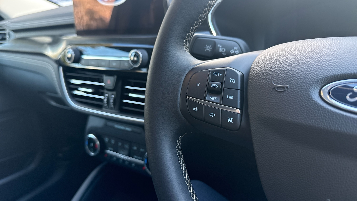 Used Ford Kuga 2023 for sale - 76444325: Photo 42