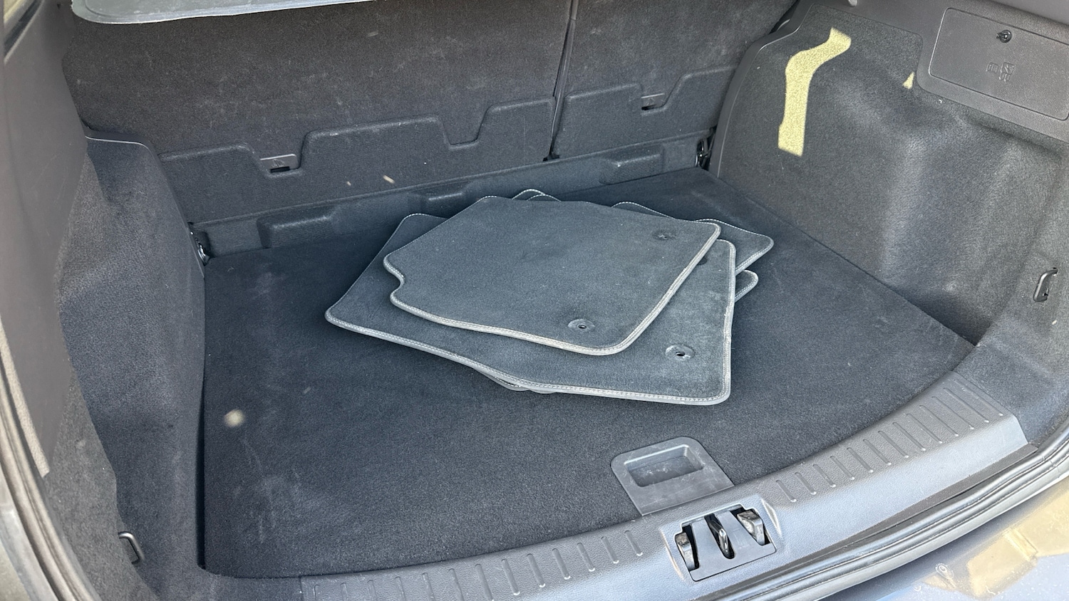 Used Ford Kuga 2019 for sale - 77847621: Photo 24