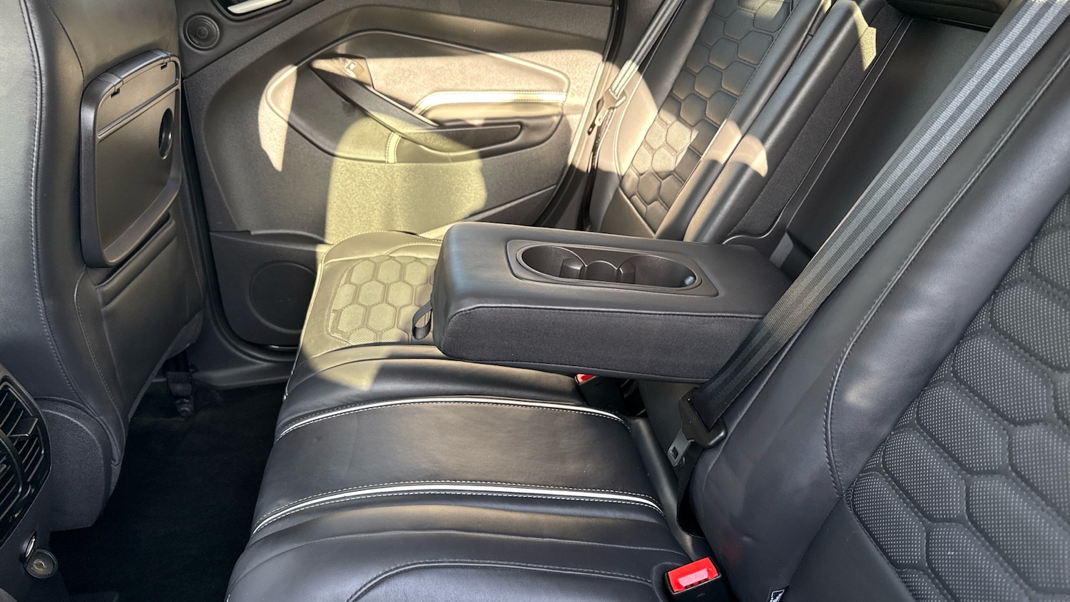 Used Ford Kuga 2019 for sale - 77847621: Photo 30