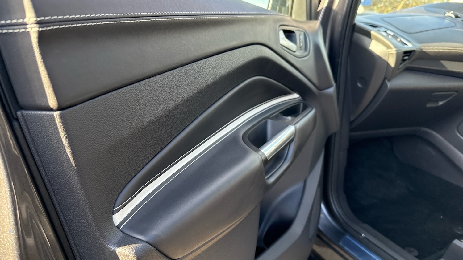 Used Ford Kuga 2019 for sale - 77847621: Photo 31