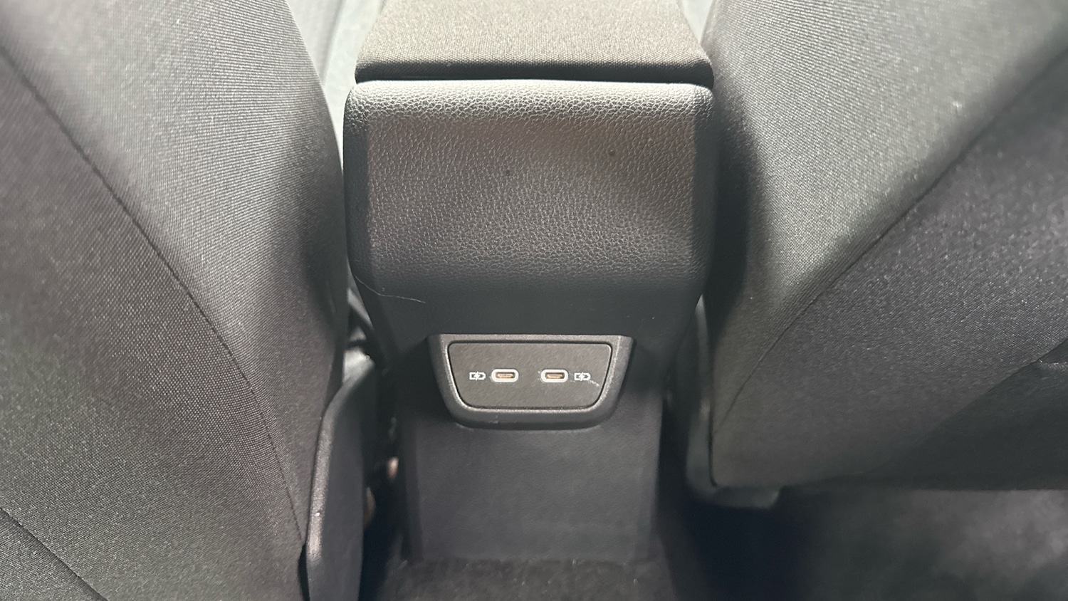 Used Volkswagen Polo 2022 for sale - 76931096: Photo 39