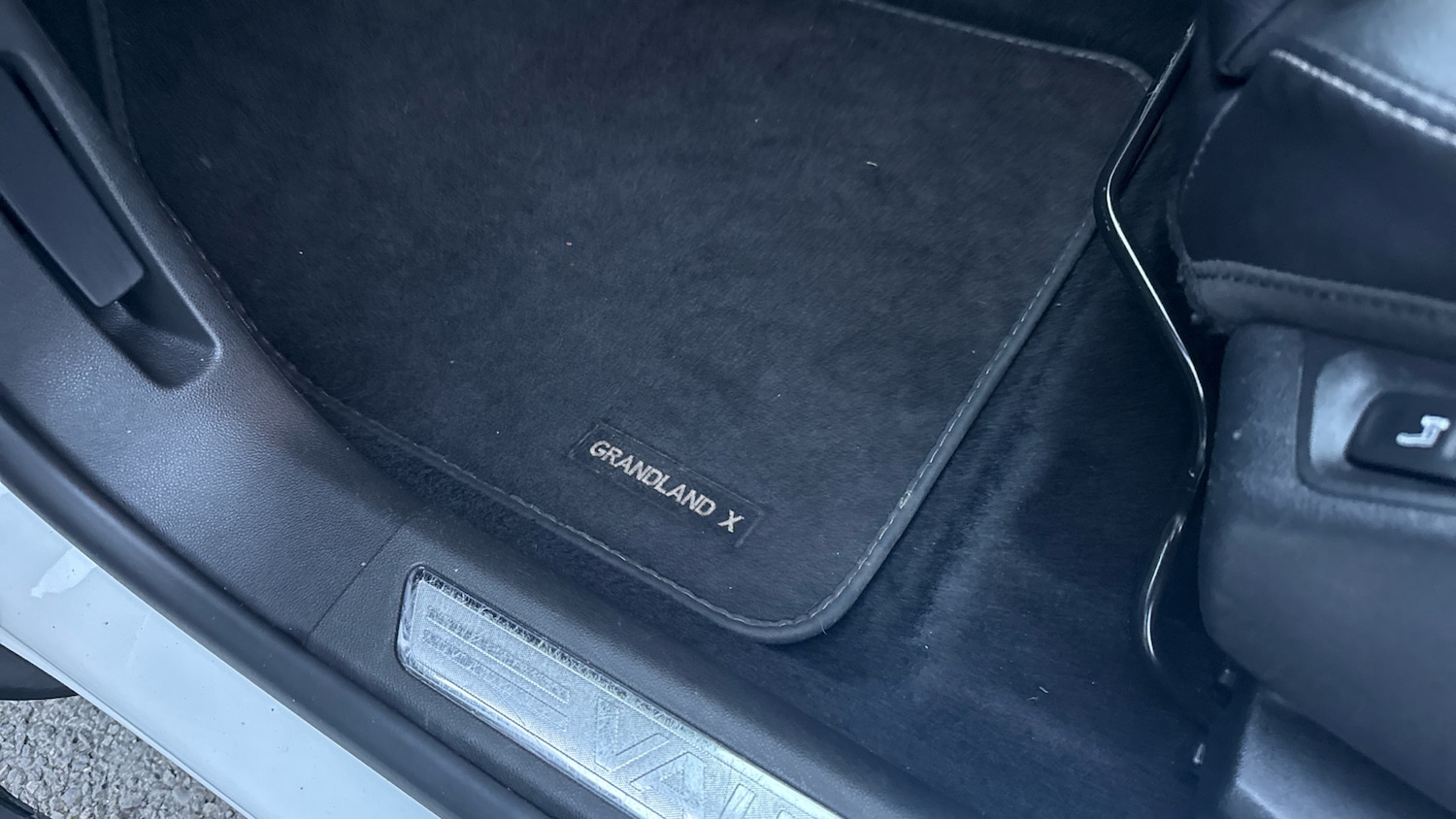 Used Vauxhall Grandland X 2020 for sale - 76525625: Photo 32