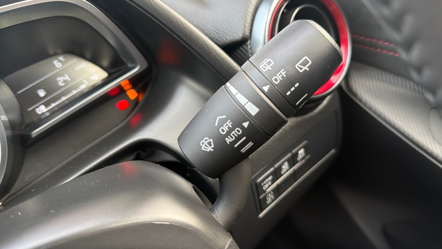 Used Mazda Mazda2 2024 for sale - 76718819: Photo 25