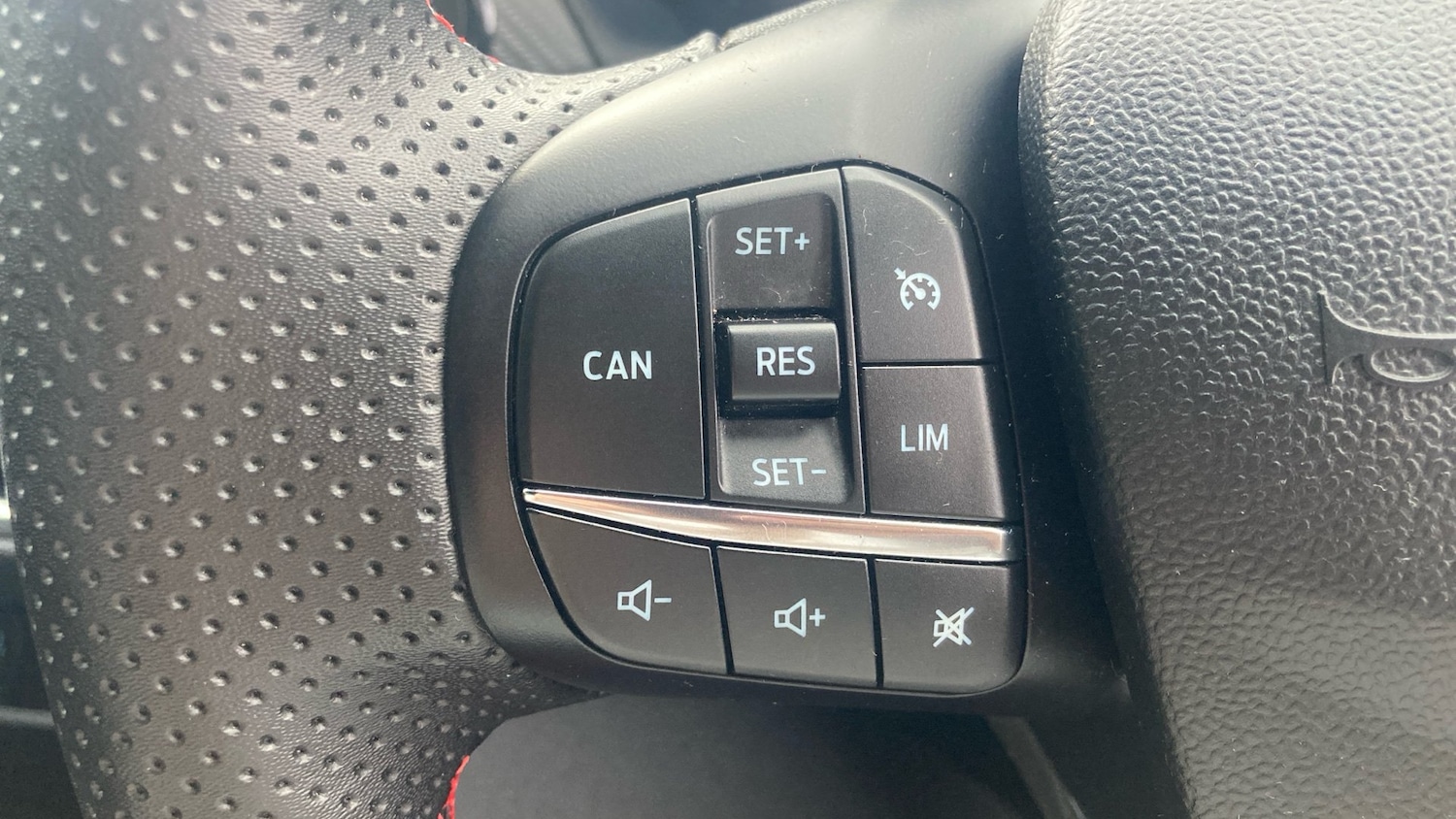 Vehicle 33