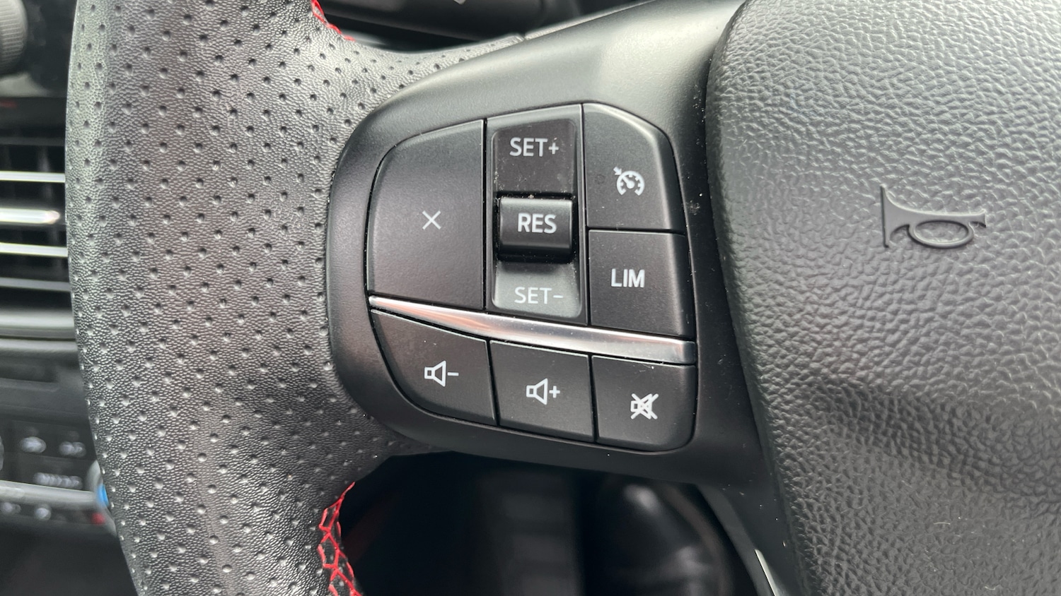 Used Ford Kuga 2023 for sale - 77990479: Photo 24