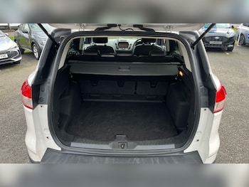 Used Ford Kuga 2016 for sale - 77831651: Photo