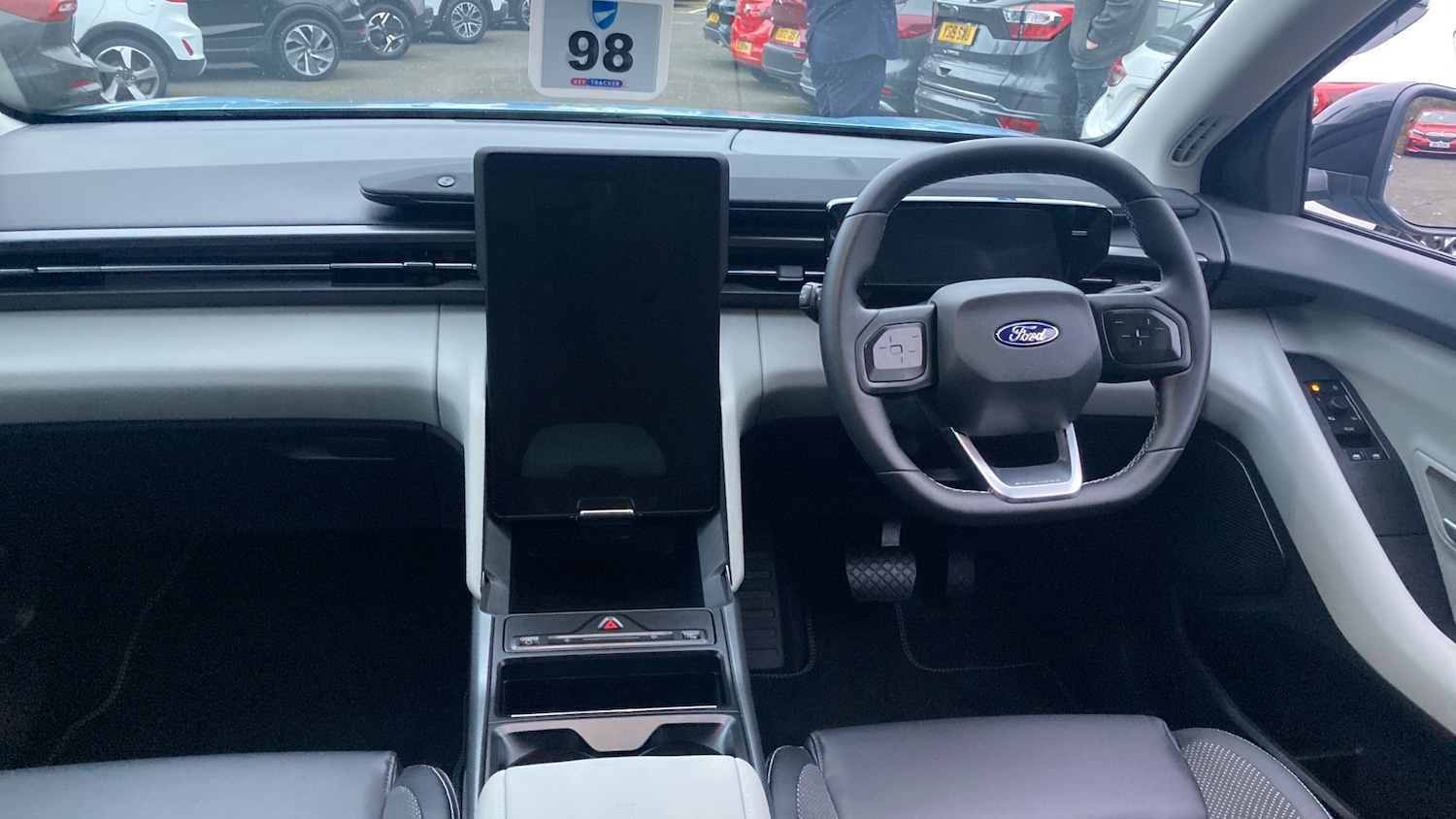 Used Ford Explorer 2025 for sale - 77830431: Photo 10