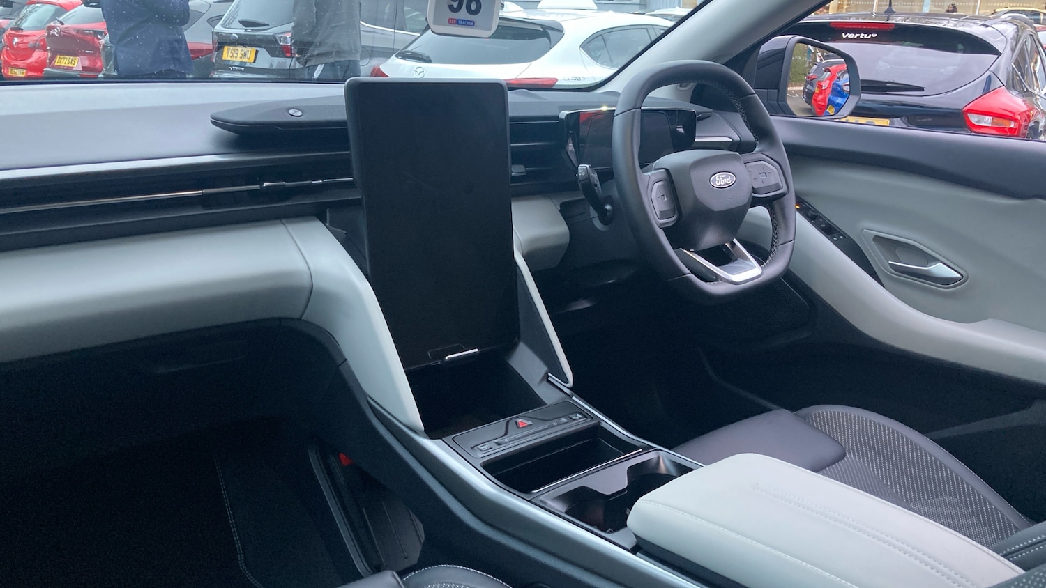 Used Ford Explorer 2025 for sale - 77830431: Photo 9