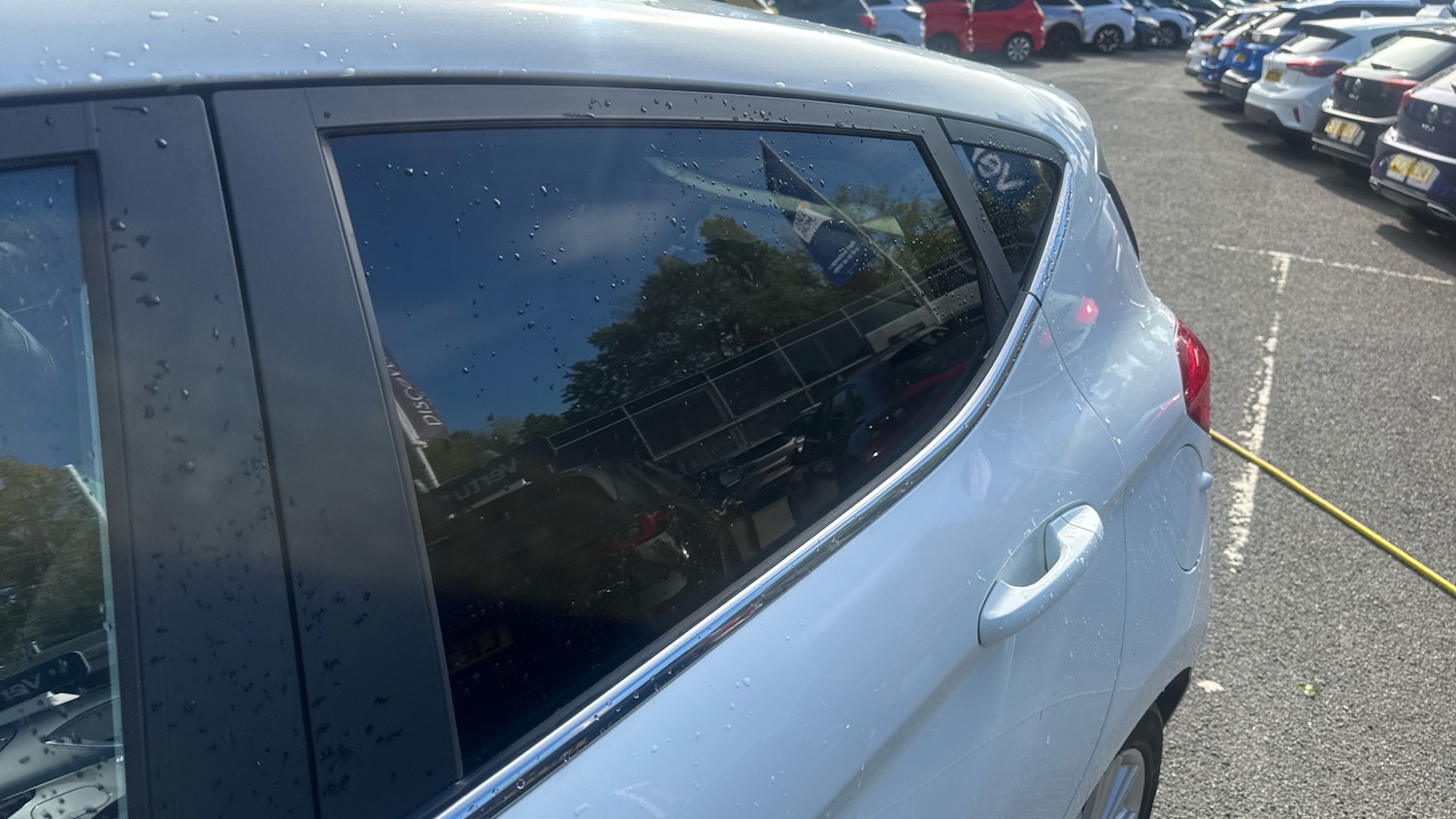 Vehicle 28