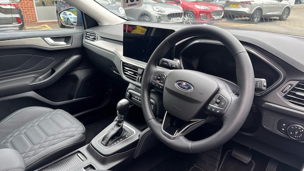 Used Ford Focus 2025 for sale - 76230845: Photo 11