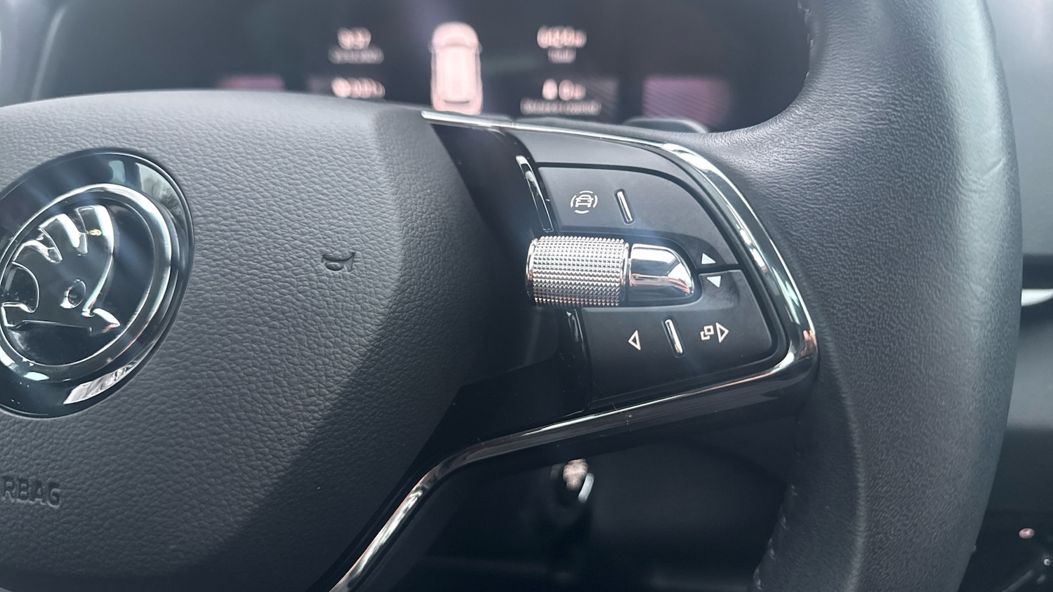 Used Skoda Karoq 2023 for sale - 77046159: Photo 39