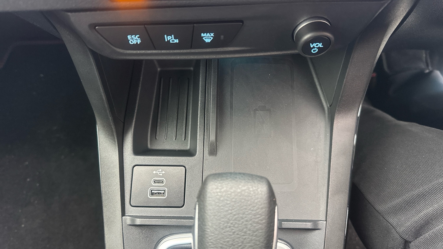 Used Ford Puma 2024 for sale - 76553676: Photo 41