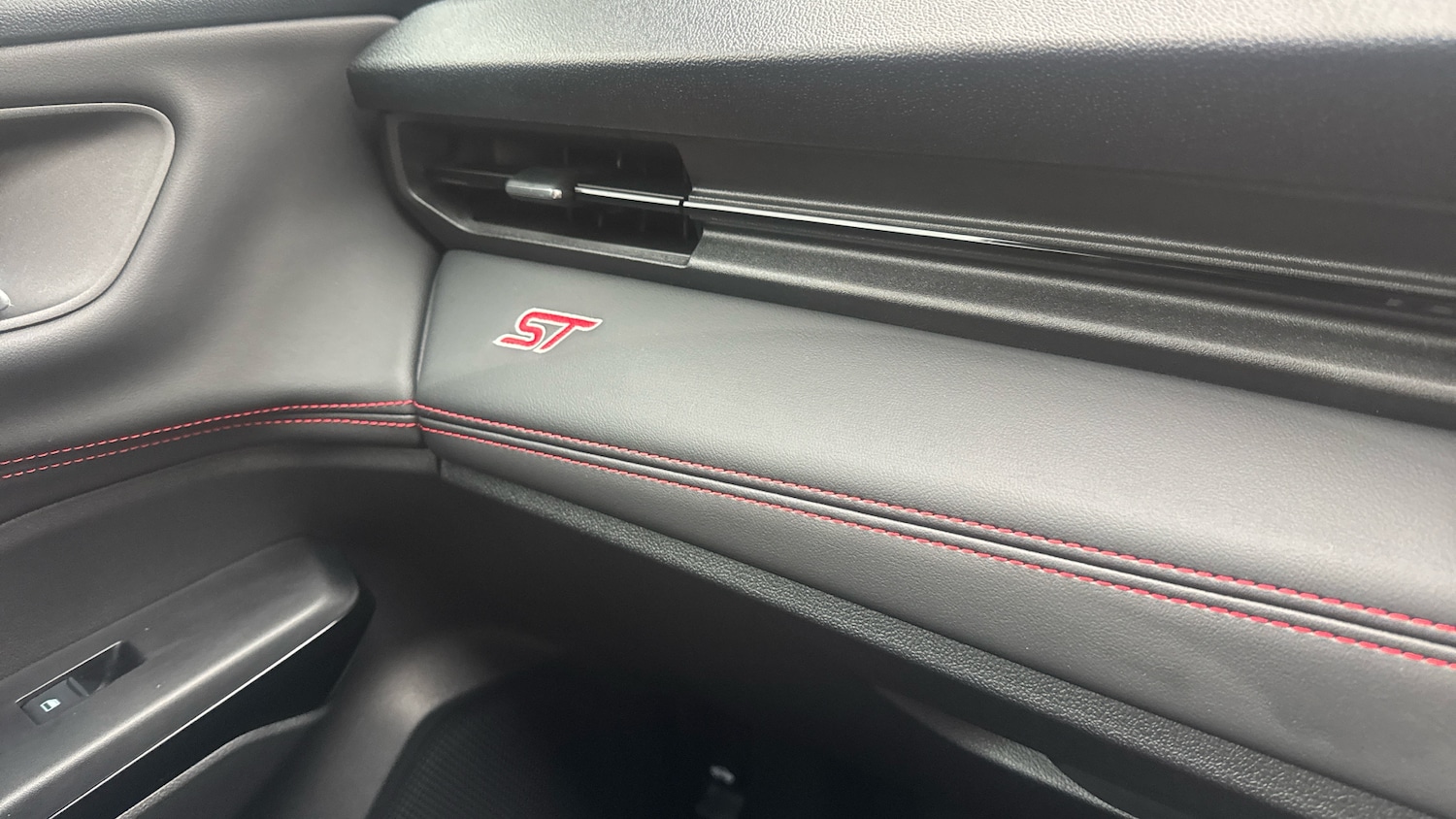 Used Ford Puma 2024 for sale - 76553676: Photo 42