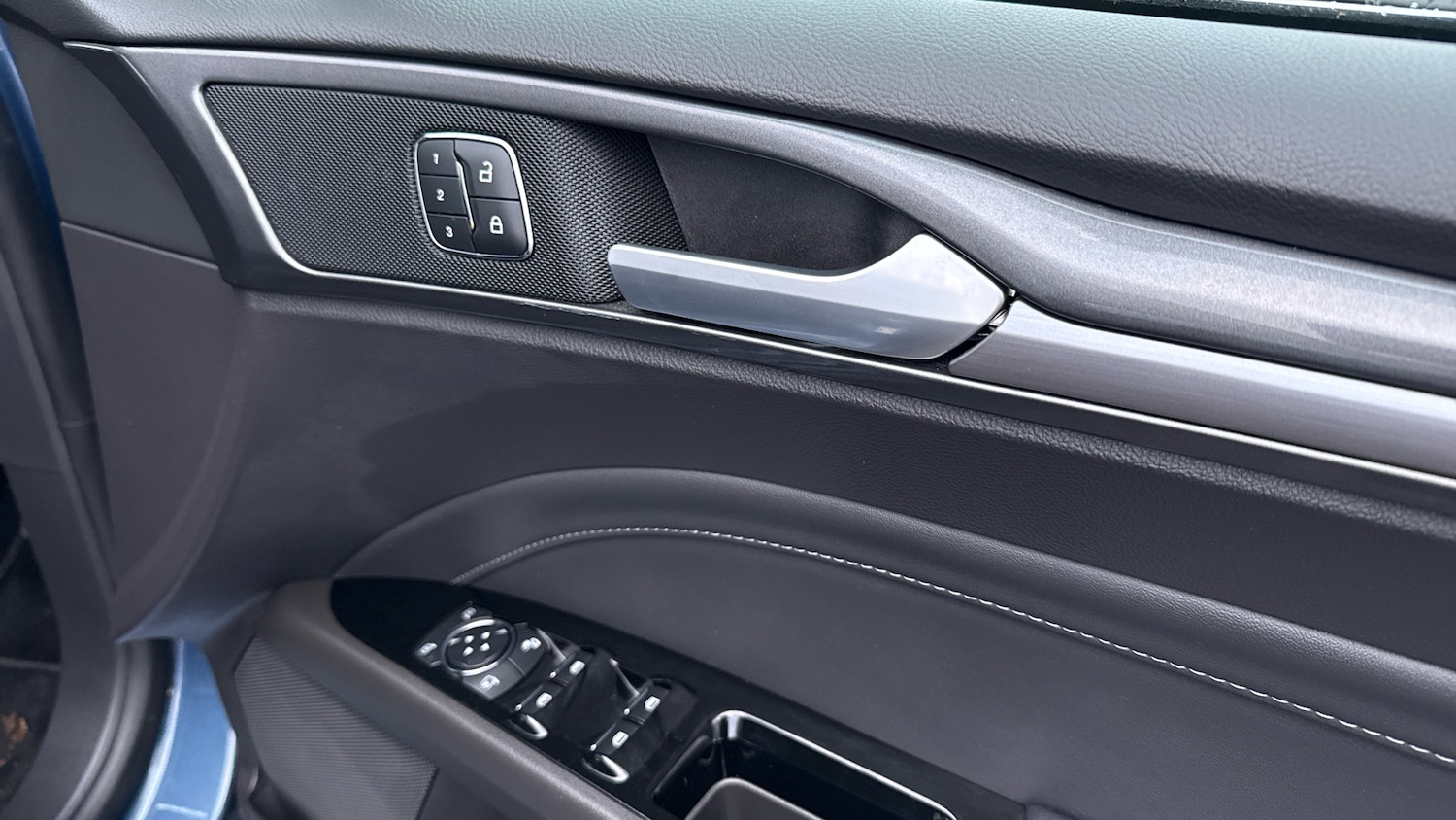 Used Ford Mondeo 2021 for sale - 77032751: Photo 37