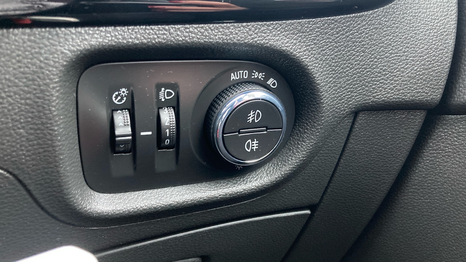 Used Vauxhall Astra 2019 for sale - 77461128: Photo 35