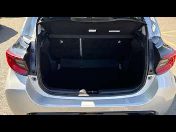 Used Toyota Yaris 2021 for sale - 74515552: Photo