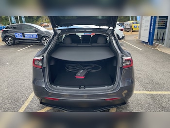 Used Tesla Model Y 2023 for sale - 79584139: Photo