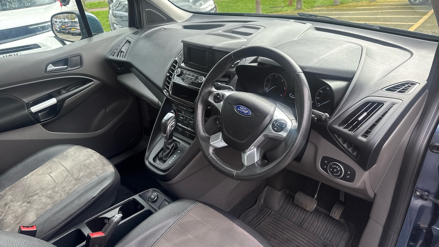 Used Ford Tourneo Connect 2019 for sale - 77831646: Photo 11